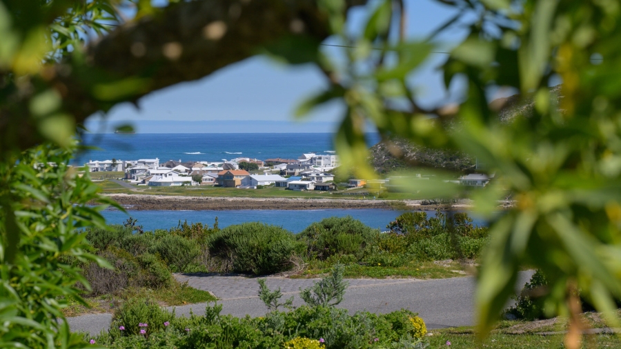 4 Bedroom Property for Sale in Oceanview Heights Western Cape
